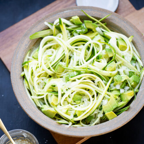ensalada de aguacate y calabaza