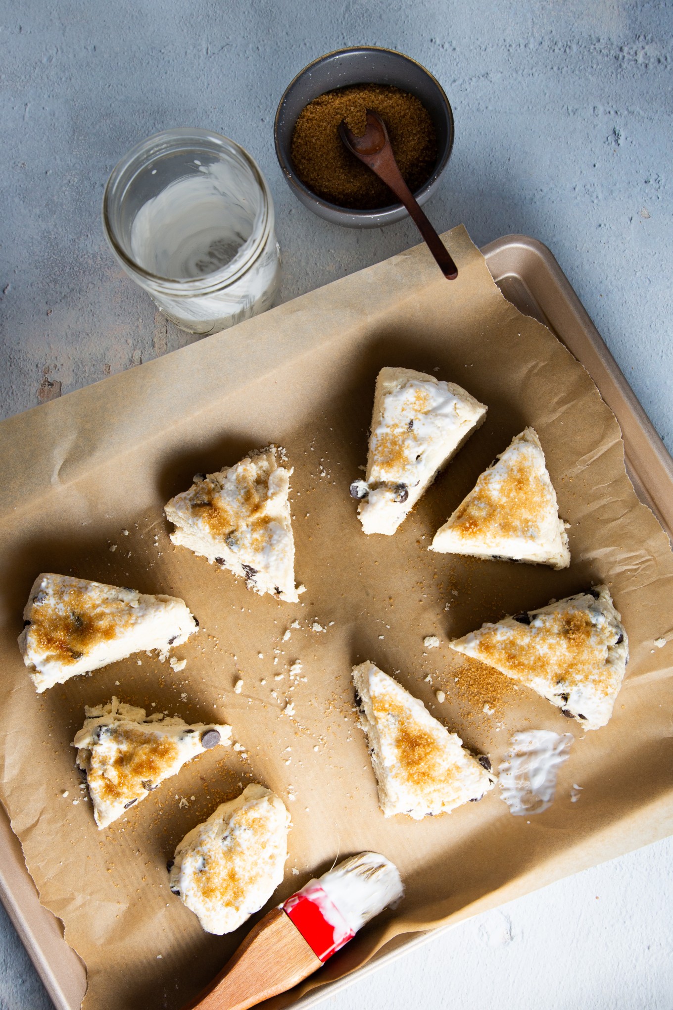 vegan chocolate chip scones