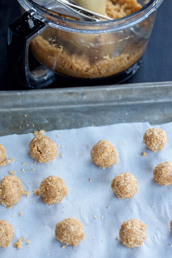 coconut almond balls before baking