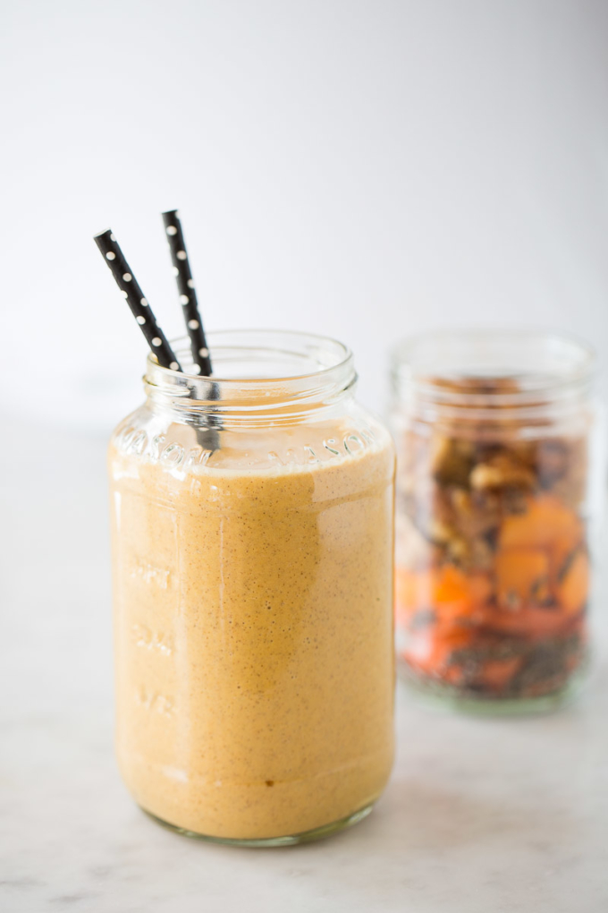 Carrot cake flavored orange smoothie