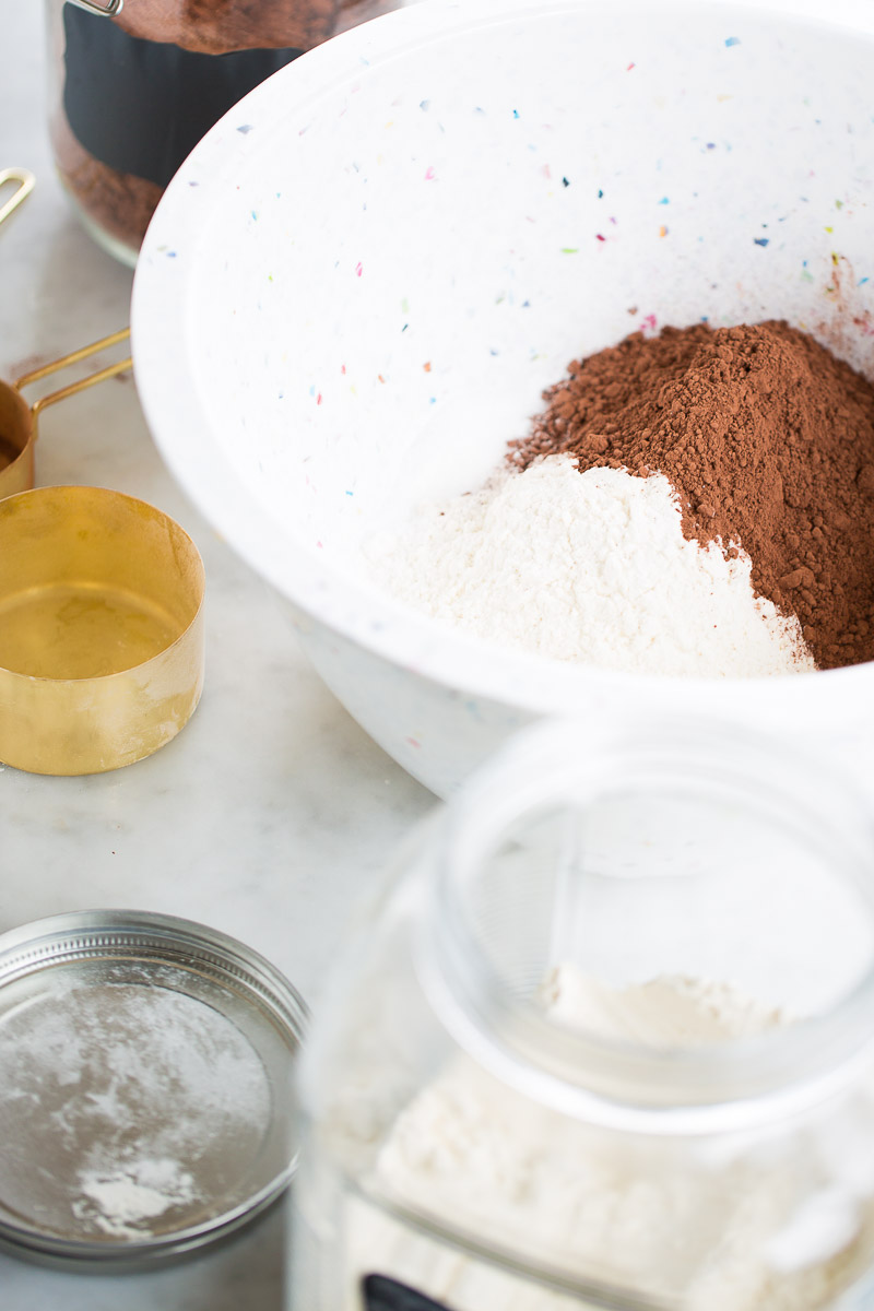 Ingredients to make vegan chocolate cake