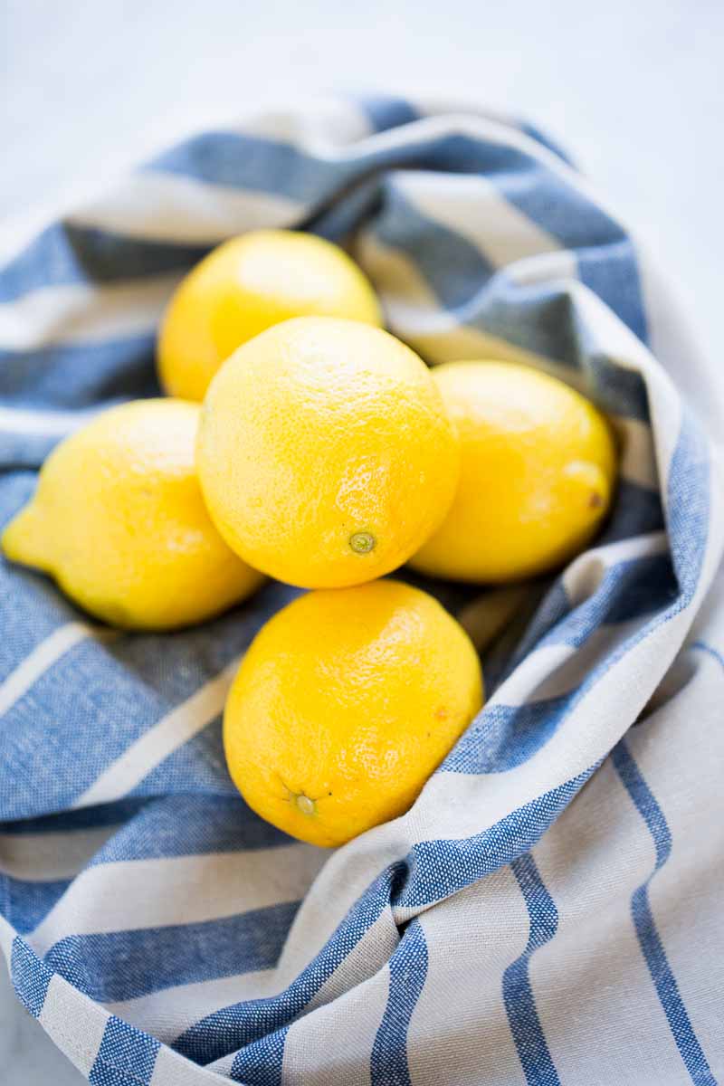 bunch of lemons ready for baking