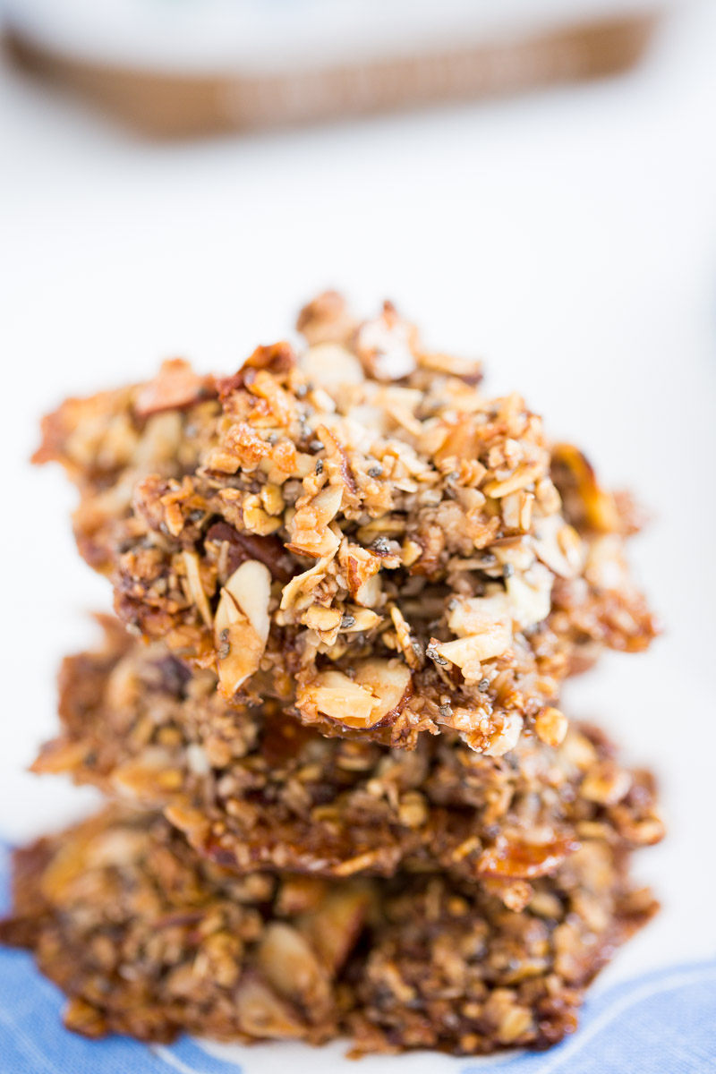 Granola clusters cookies, vegan.