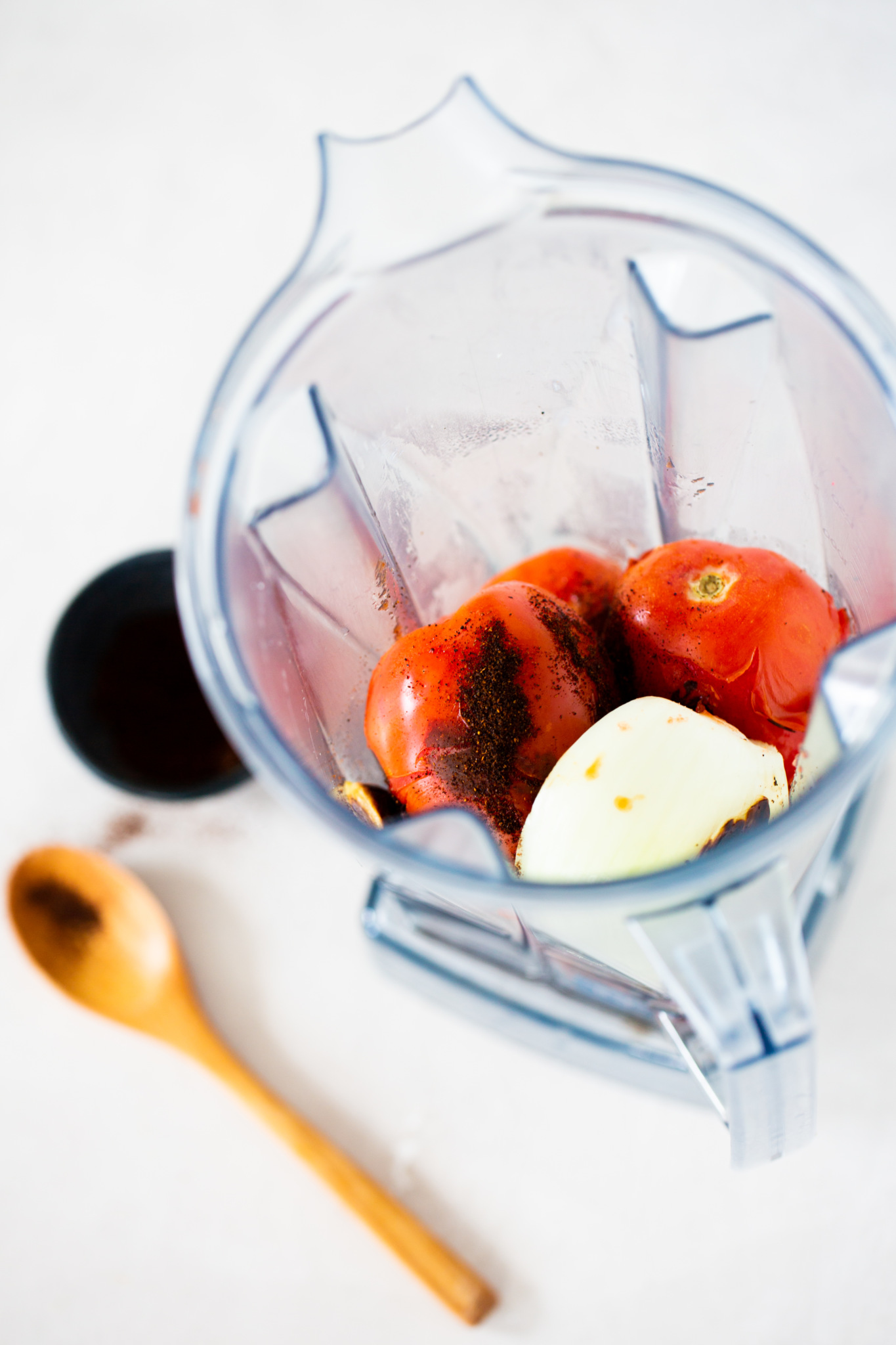 roasted tomato, onion and garlic in the blender container