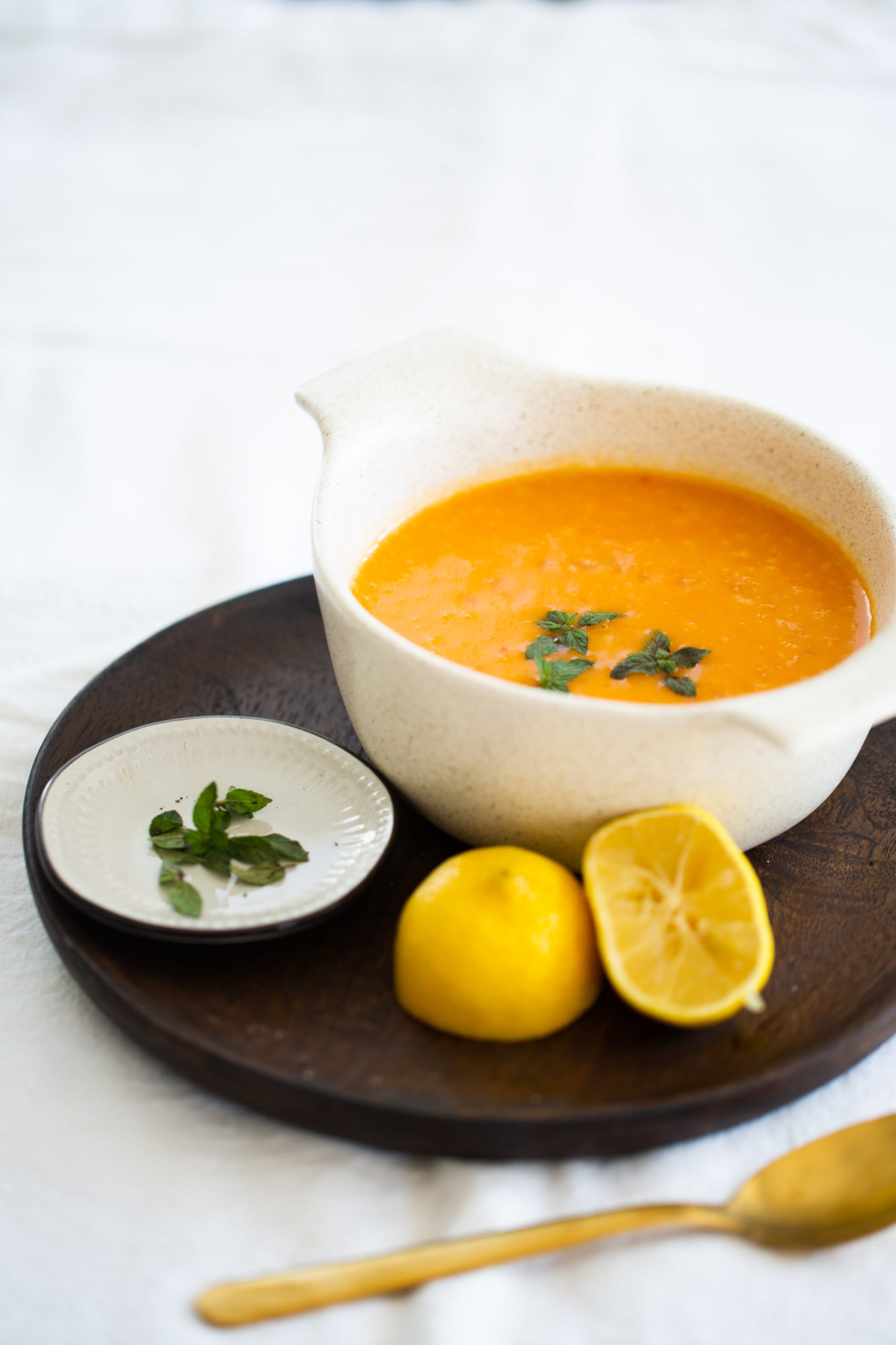 ROASTED RED BELL PEPPER AND POTATO SOUP WITH SPICES