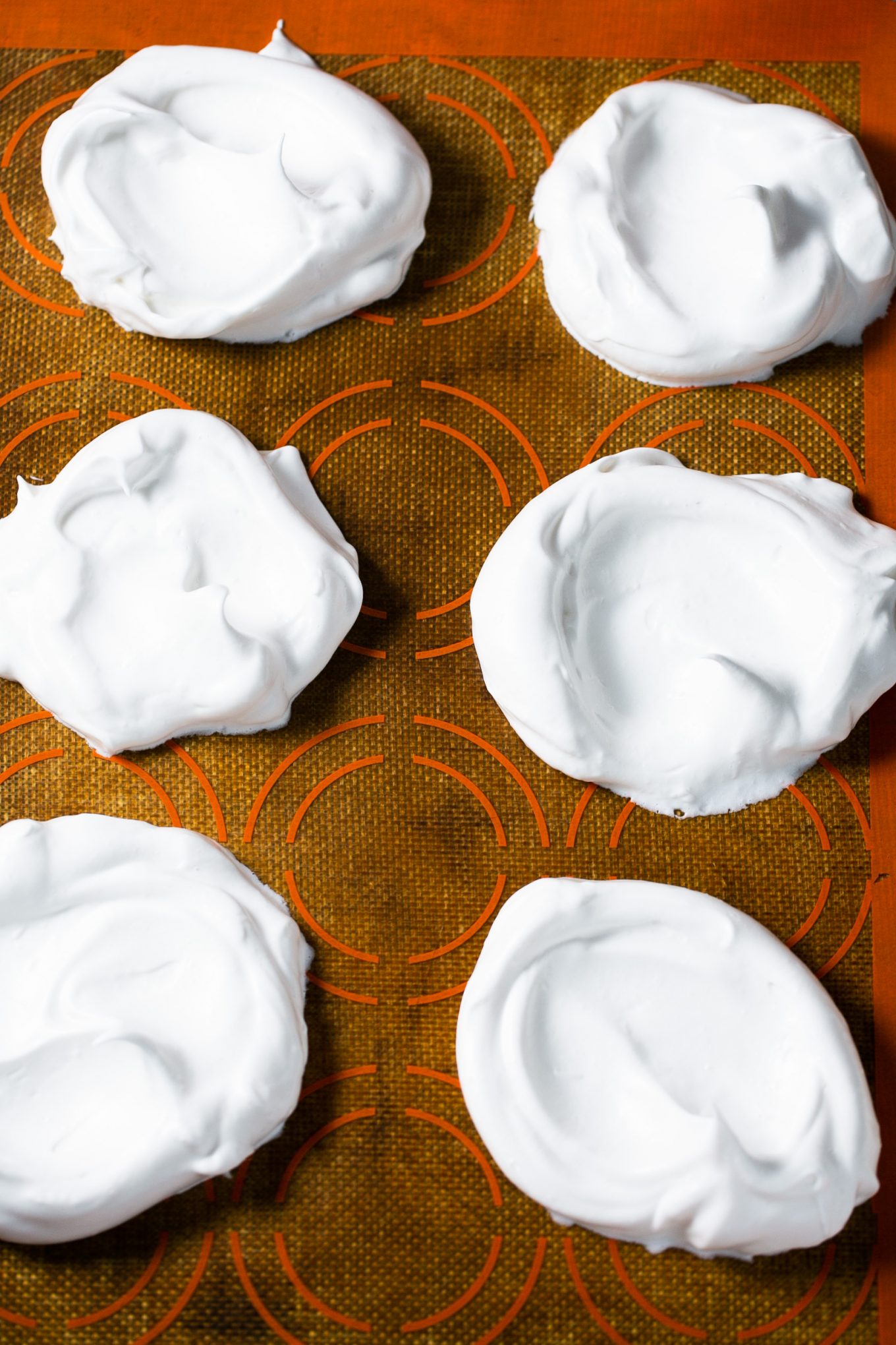 individual vegan pavlovas