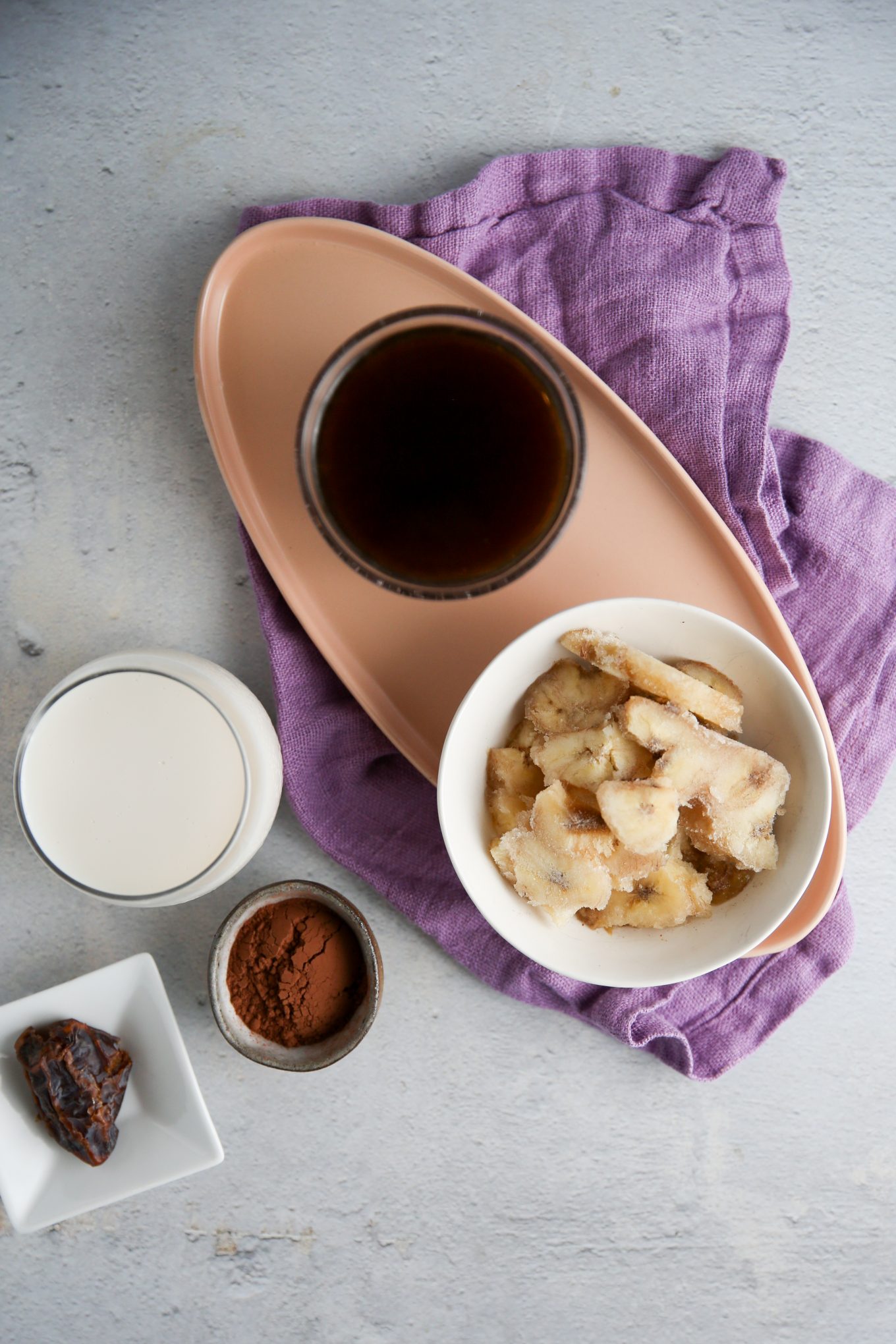 ingredients to make HEALTHY HOMEMADE FRAPPUCCINO