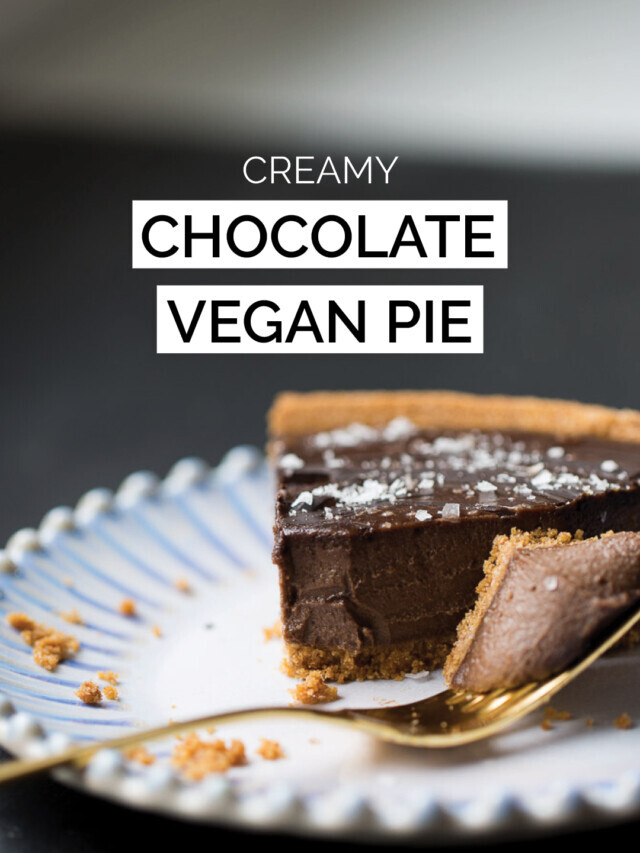 CREAMY VEGAN CHOCOLATE PIE
