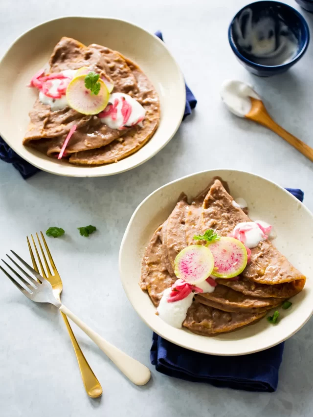 VEGAN ENFRIJOLADAS