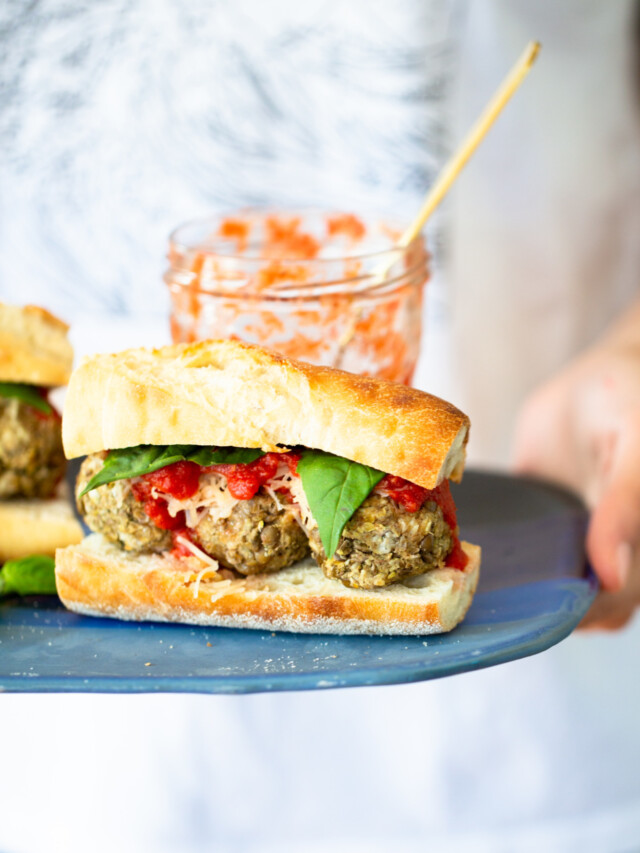cropped-meatball-sub-57-of-80-1333x2000-1.jpg