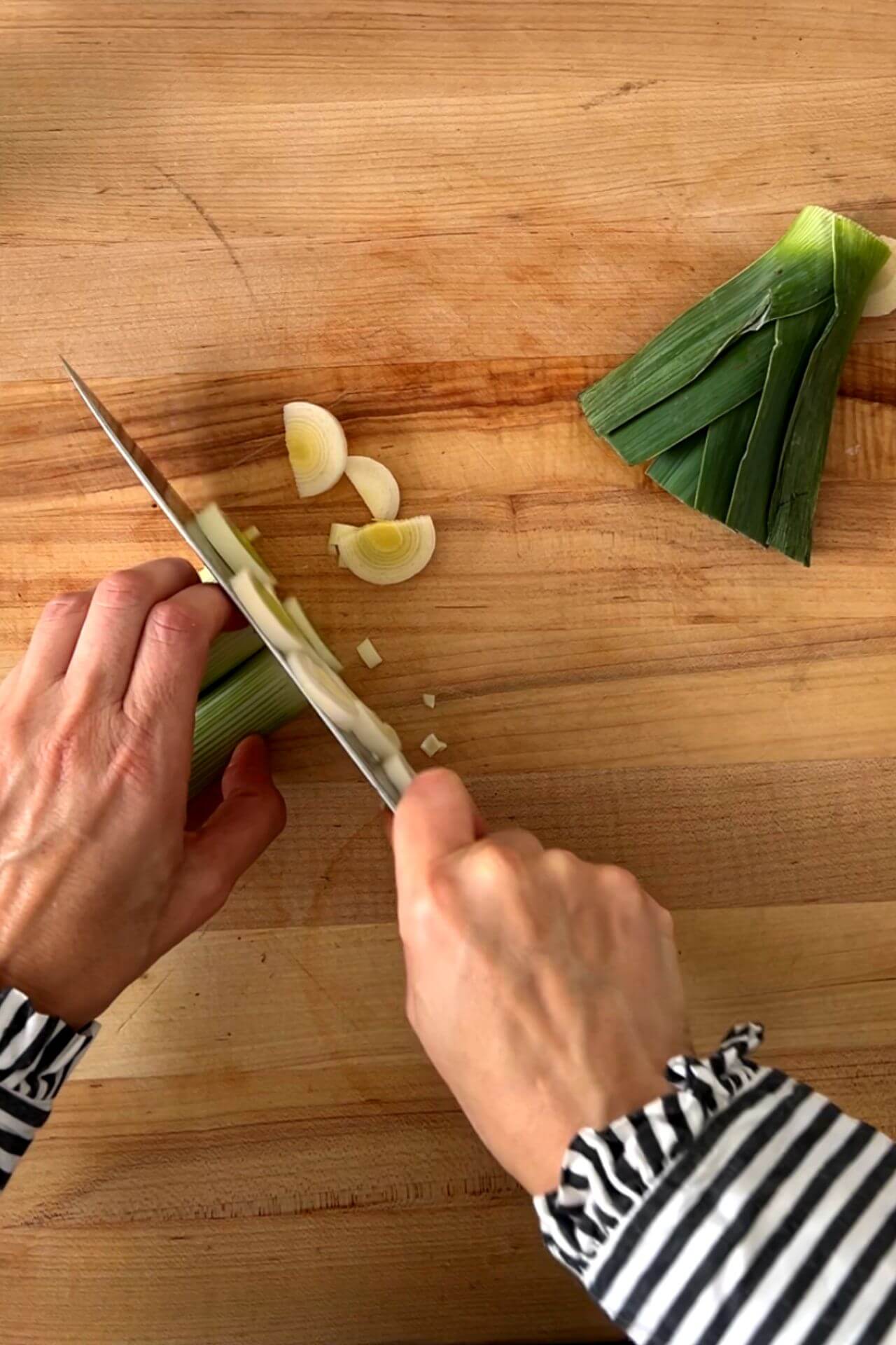 cutting leeks3 1