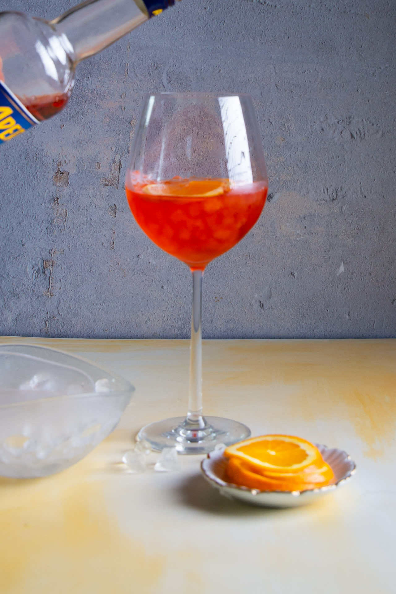 Aperol Spritz The Easiest Italian Summer Cocktail Aperol Spritz The Easiest Italian Summer Cocktail