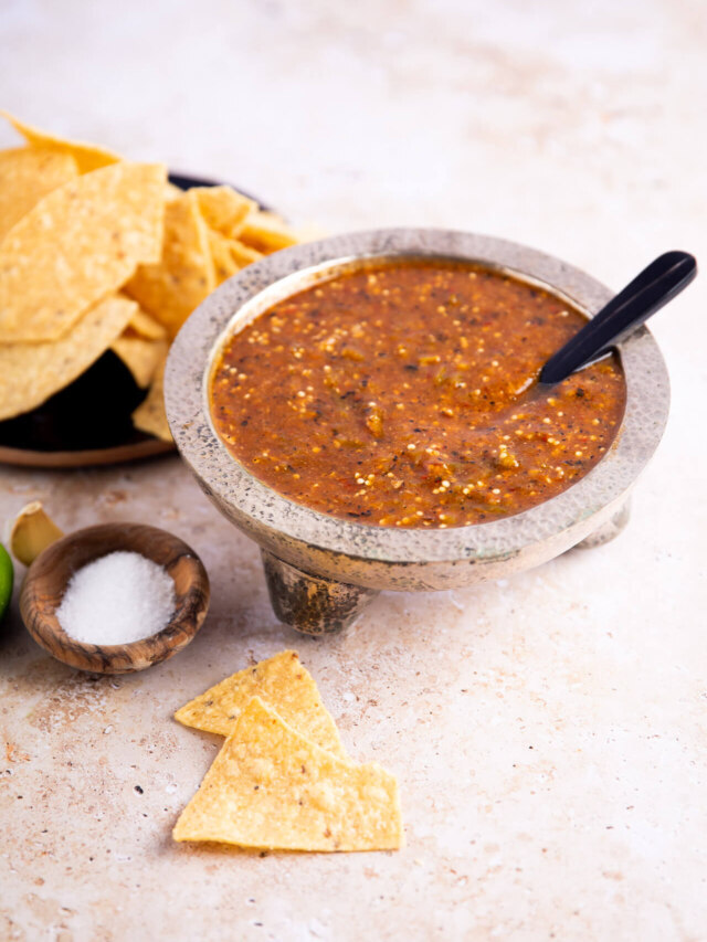 TOMATILLO CHIPOTLE SALSA