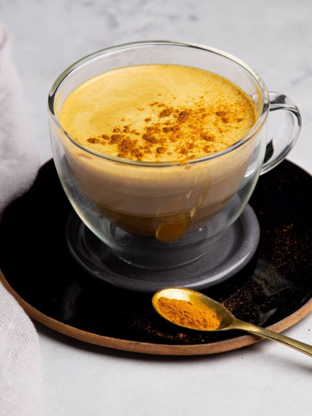 GOLDEN LATTE