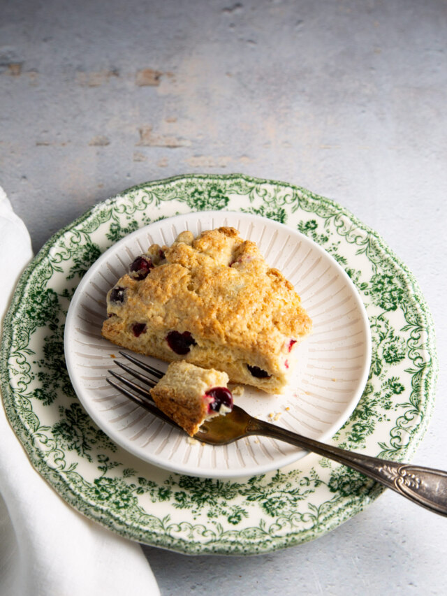 Delicious Vegan Orange Cranberry Scones Recipe